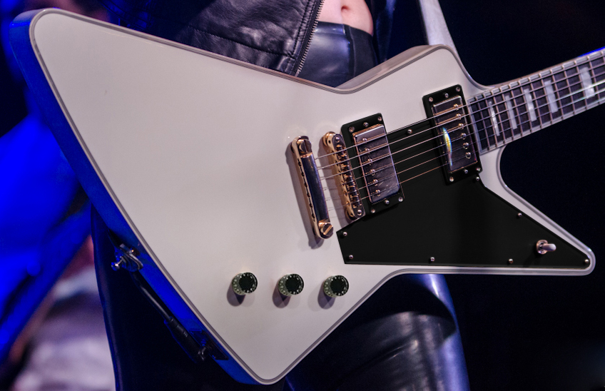 Explorer guitar kit deals